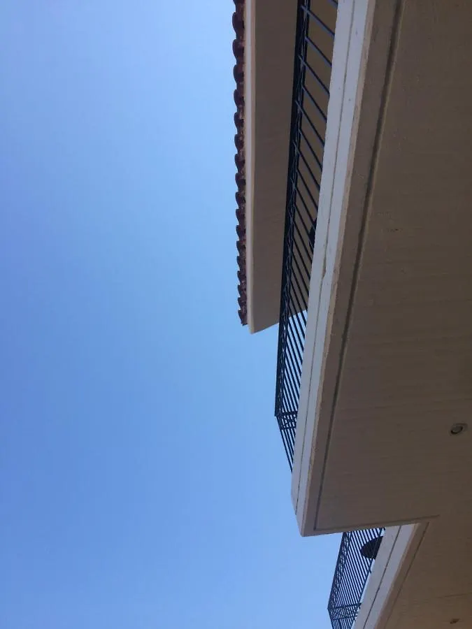 Giannatos' Studios - Makis Poros  Poros (Kefalonia)